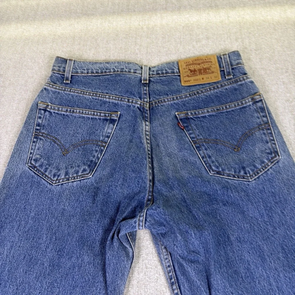 VTG‎ Levis Jeans Men 34 x 30 Straight Leg Medium Wash Red bat wing Made in USA